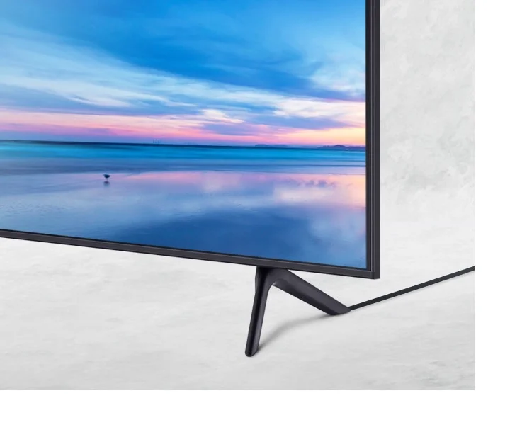 طراحی تلویزیون سامسونگ AU7000  4K SMART 2021